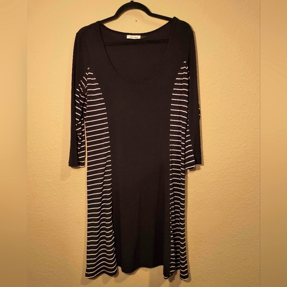 Calvin Klein Black and White Striped Stretch Women's Dress - Size 12 - Picture 1 of 3